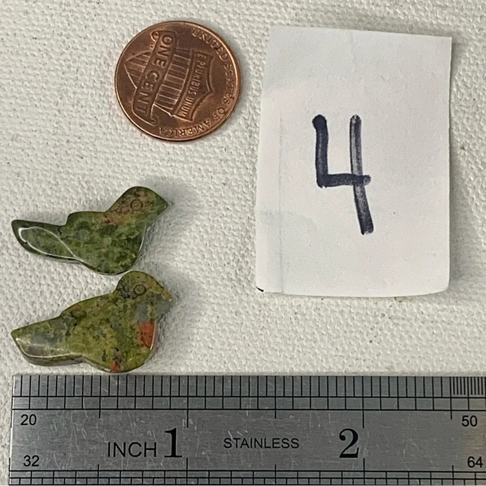 Native American Style Carved Bird Fetish Animal Stone Beads Pink Green Unakite